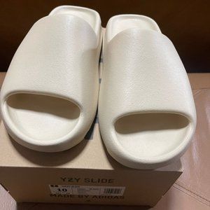 Adidas Yeezy Slide